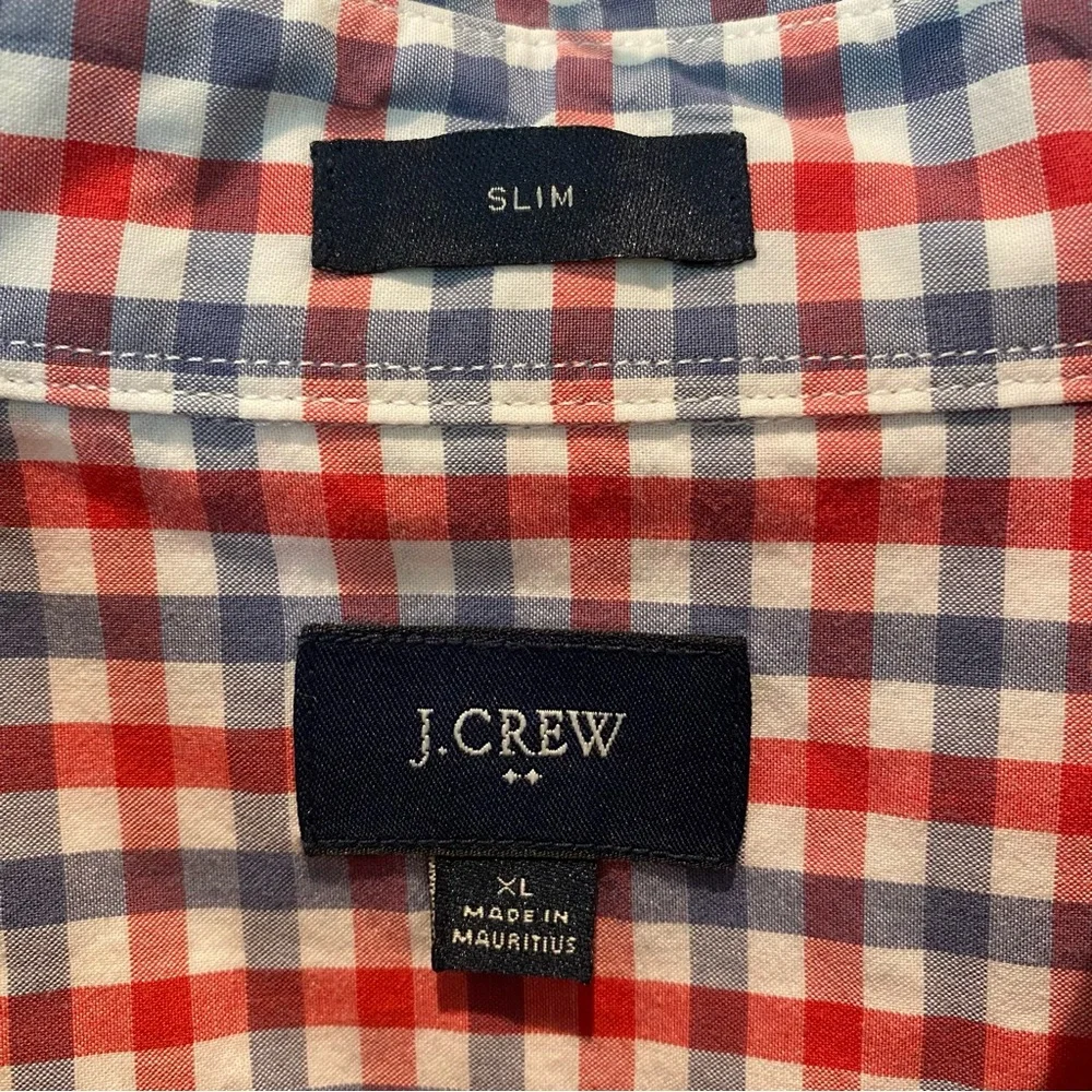 J Crew Men’s Long Sleeve Slim Fit Button Down Shirt.  XL.  Red/Blue/White Check. - Picture 7 of 8